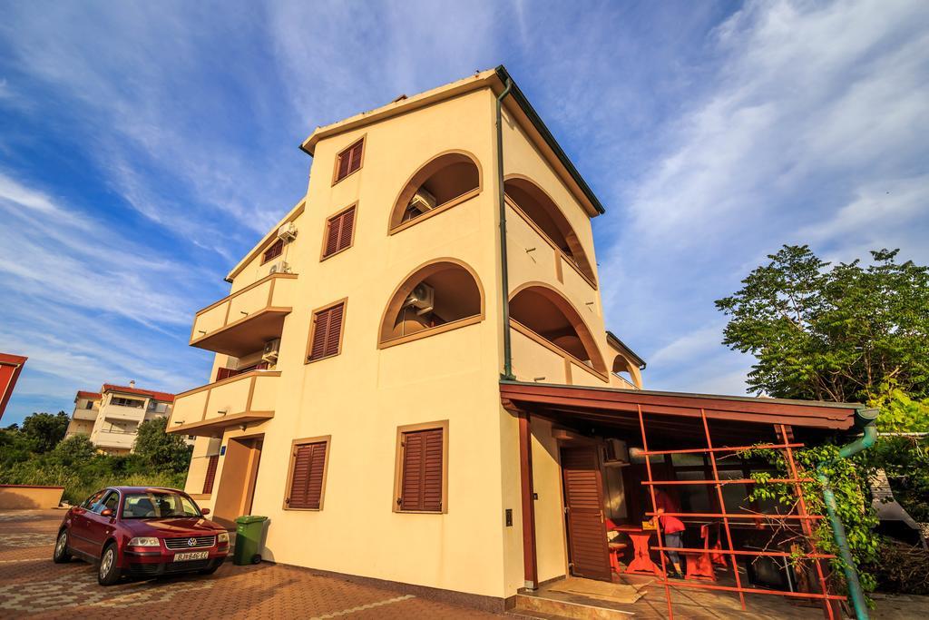 Apartments Dario نوفاليا المظهر الخارجي الصورة