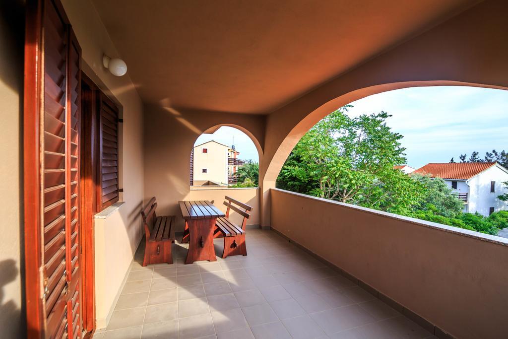 Apartments Dario نوفاليا المظهر الخارجي الصورة