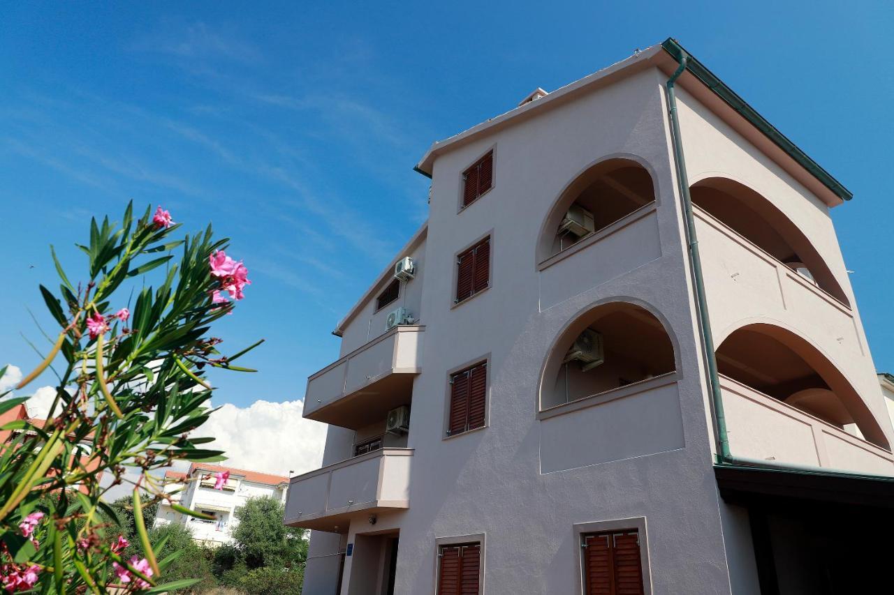 Apartments Dario نوفاليا المظهر الخارجي الصورة