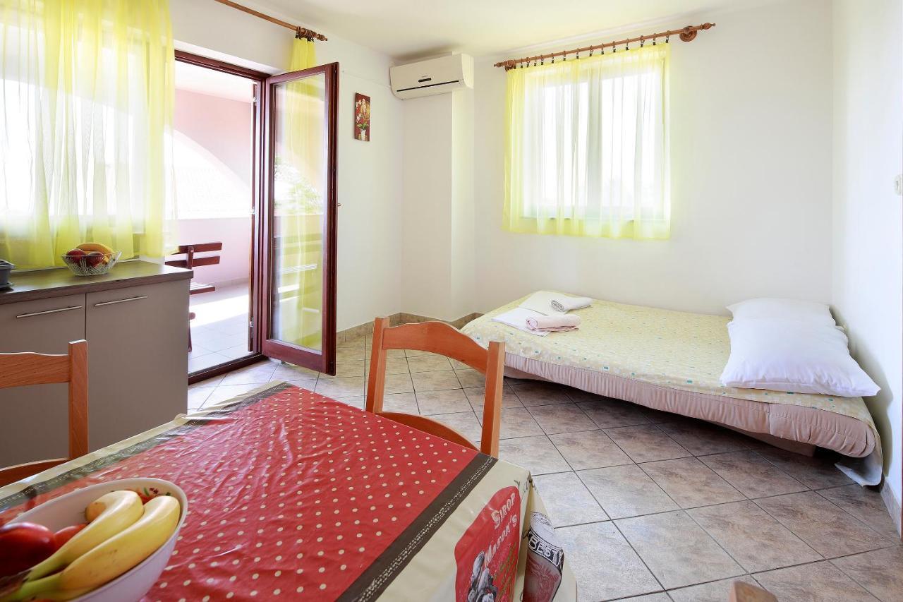 Apartments Dario نوفاليا المظهر الخارجي الصورة