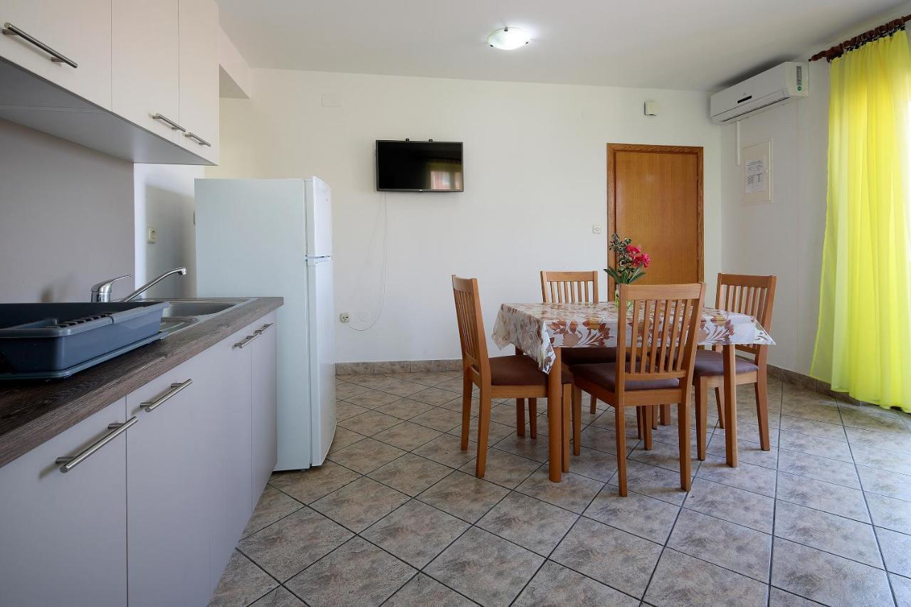 Apartments Dario نوفاليا المظهر الخارجي الصورة